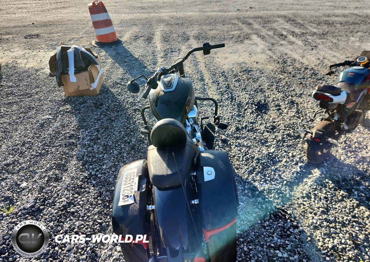 2021 Indian Motorcycle Co. Challenger VIN:56KLCBRR3M3400263 - 6