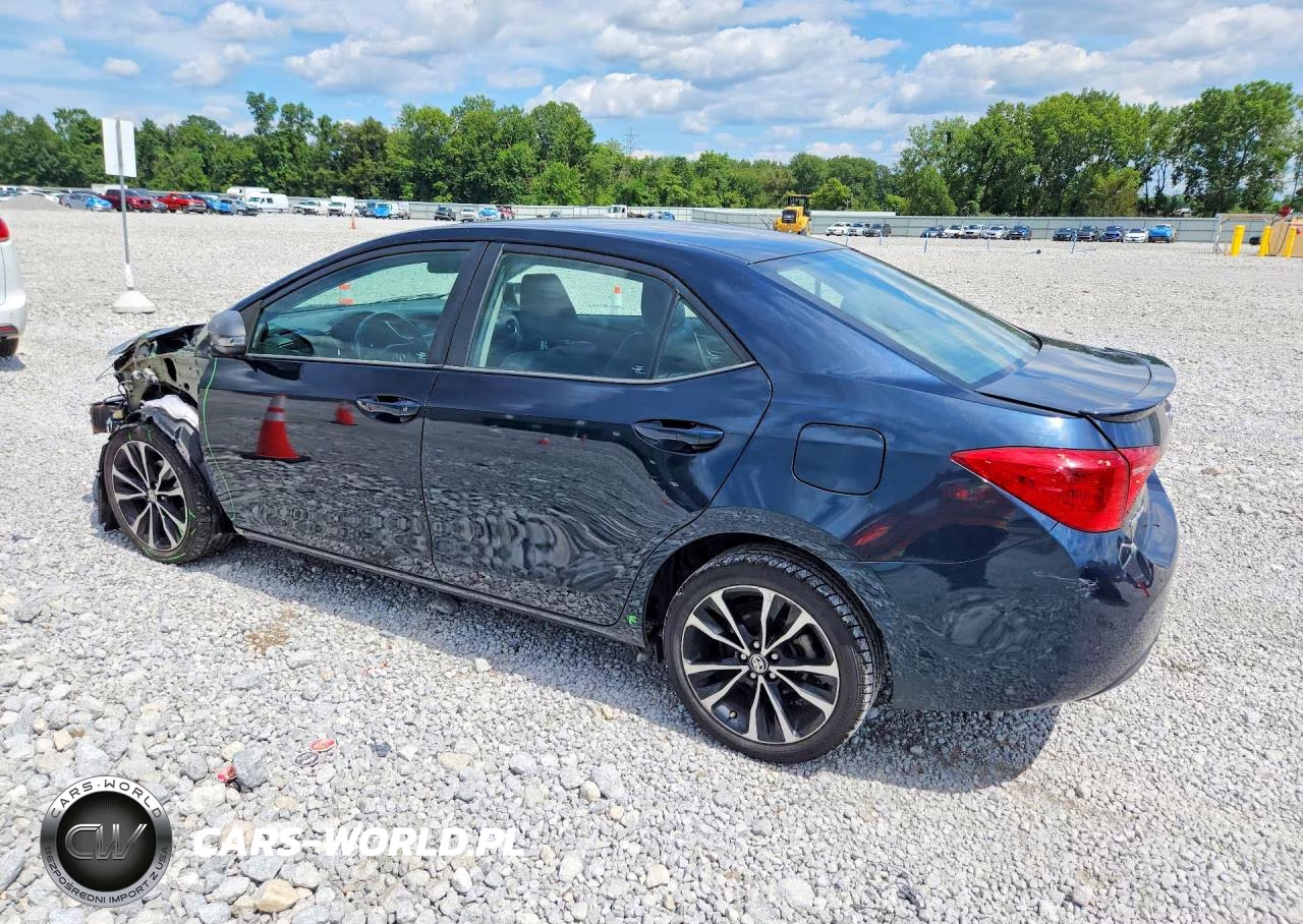 2017 Toyota Corolla Se VIN:2T1BURHE7HC818795 - 2