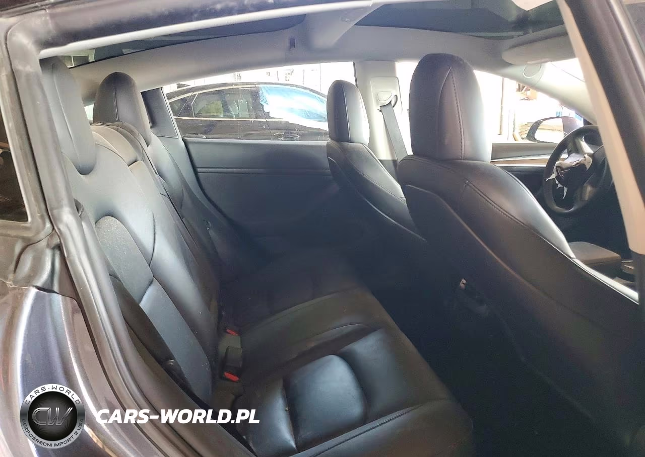 2018 Tesla Model S VIN:5YJSA1E20JF293455 - 10