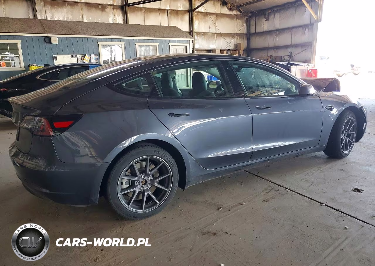 2018 Tesla Model S VIN:5YJSA1E20JF293455 - 3
