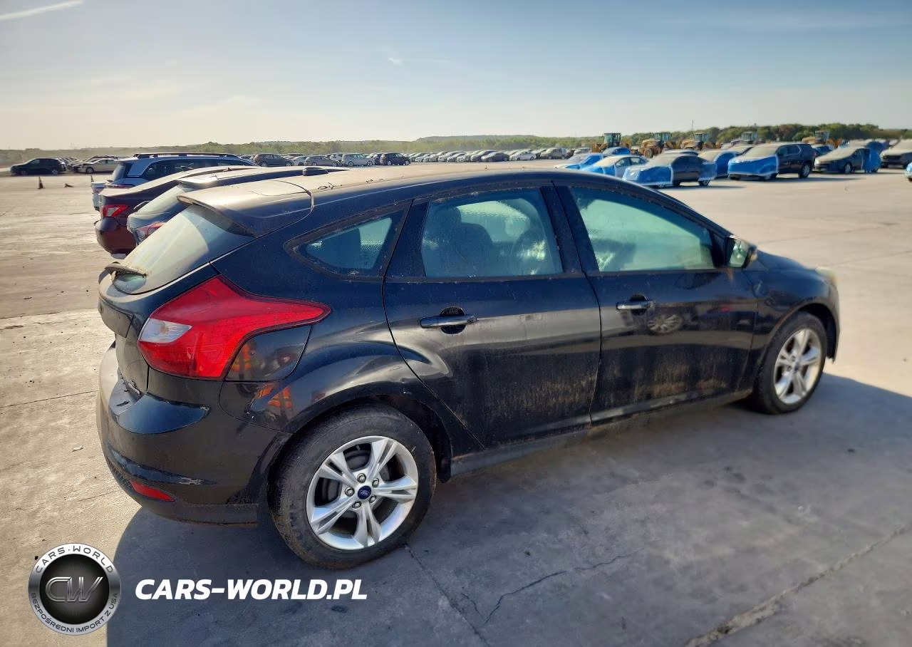 2013 Ford Focus Se VIN:1FADP3K21DL339034 - 3