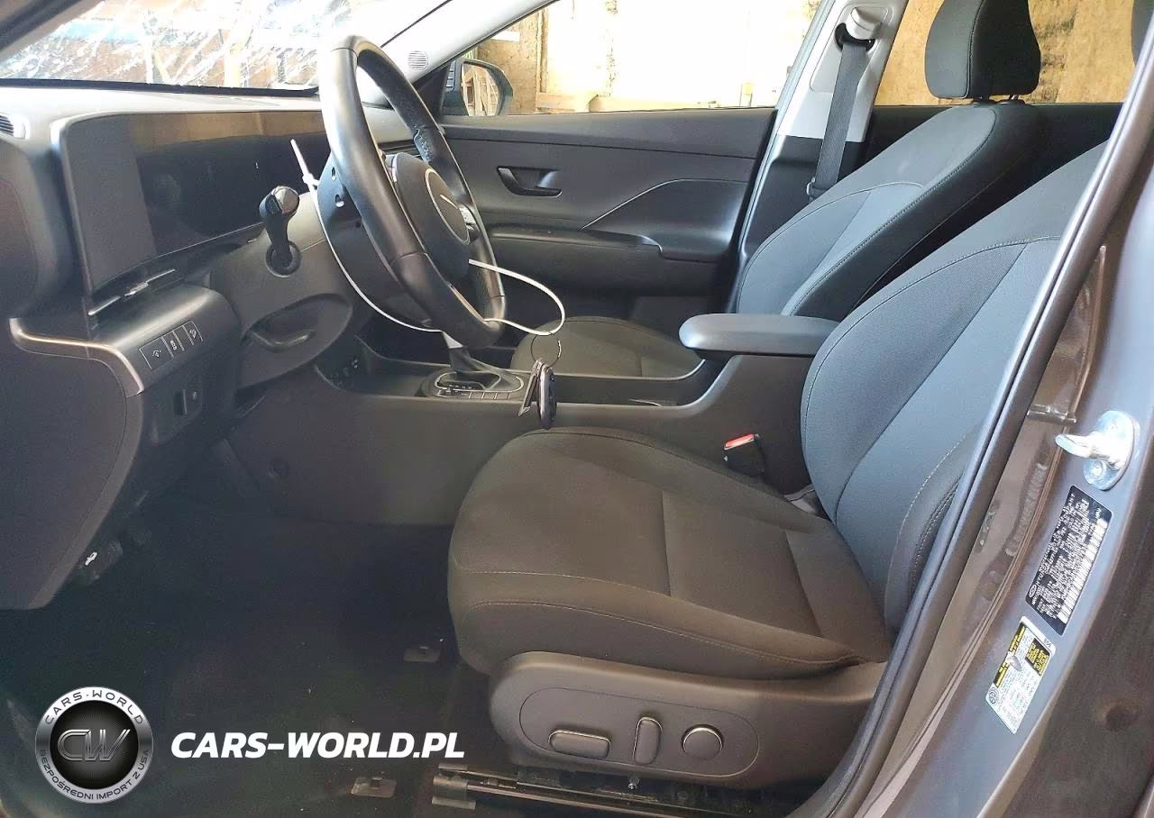 2025 Hyundai Kona Sel VIN:KM8HBCAB9SU307835 - 7