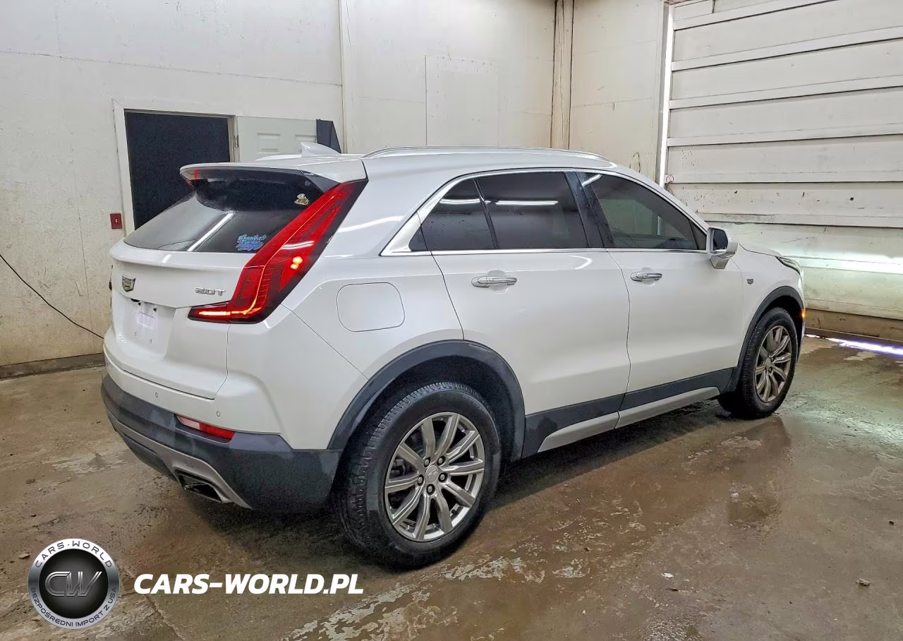 2019 Cadillac Xt4 Premium Luxury VIN:1GYFZCR4XKF176443 - 3
