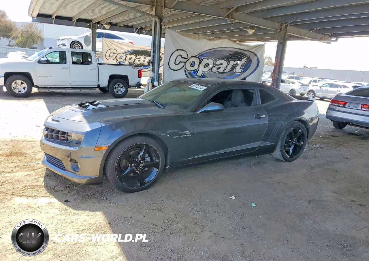 2011 Chevrolet Camaro Lt VIN:2G1FB1ED0B9125863 - 1
