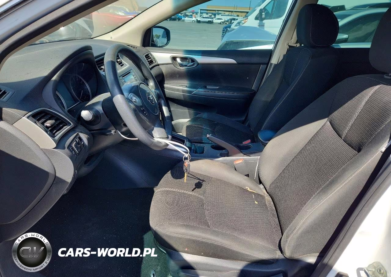 2018 Nissan Sentra S VIN:3N1AB7AP7JY325192 - 7