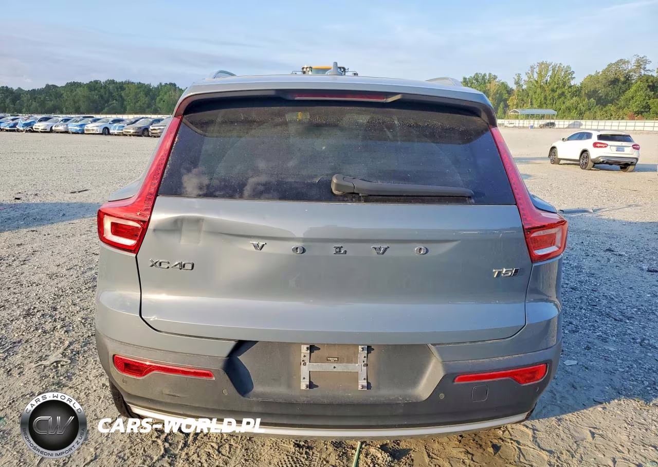 2021 Volvo Xc40 T5 Momentum VIN:YV4162UK9M2601196 - 6