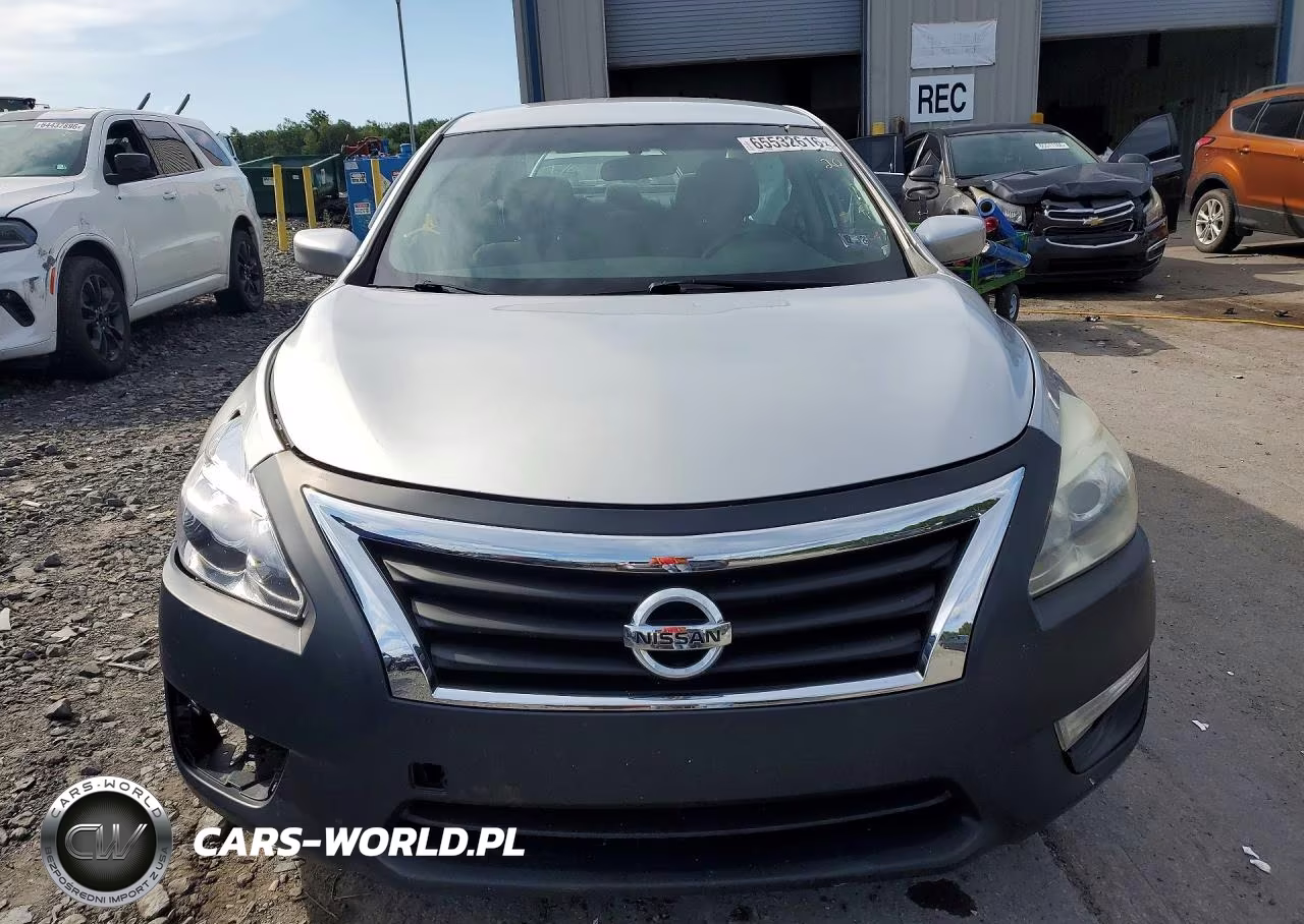 2015 Nissan Altima 2.5 S VIN:1N4AL3AP2FC496229 - 5
