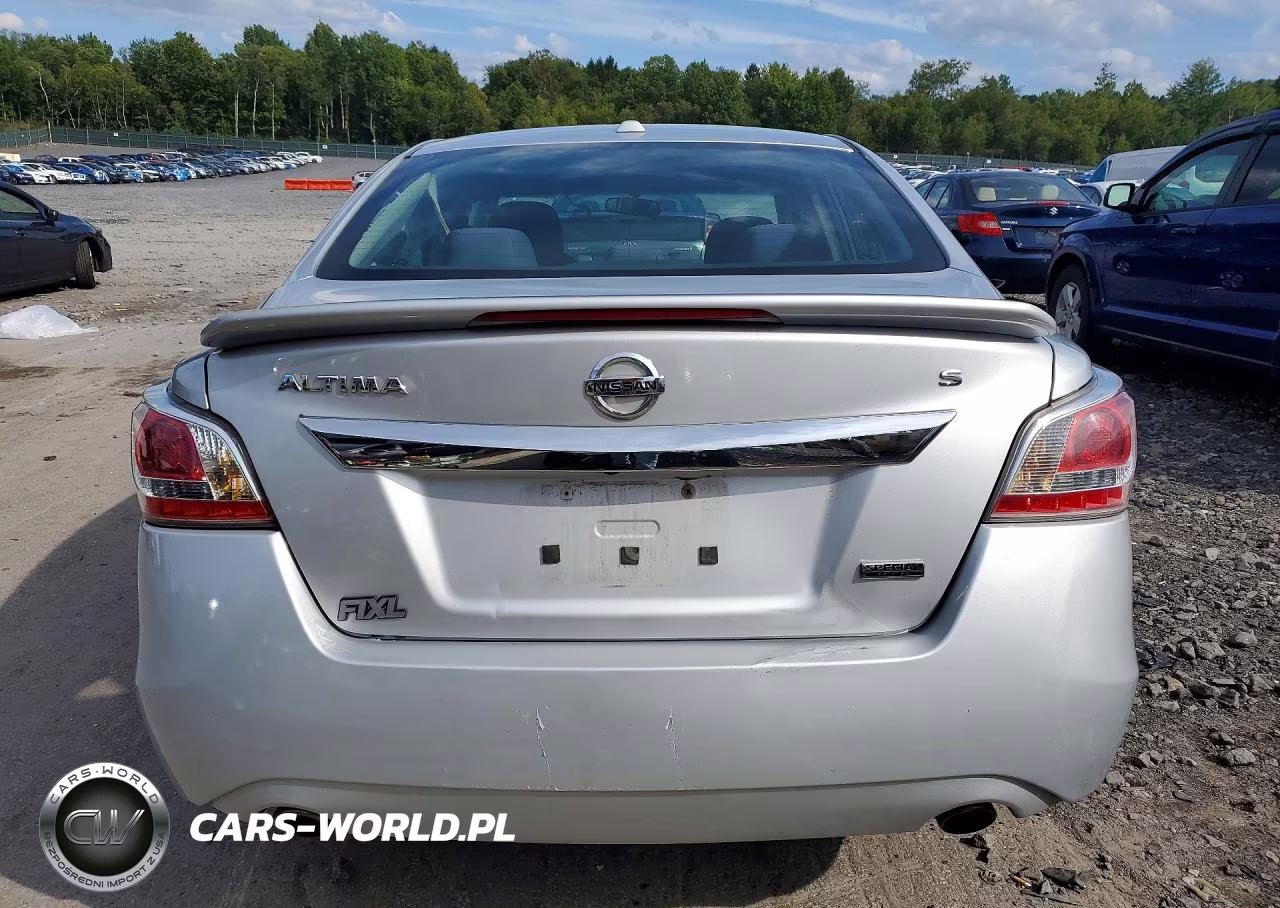 2015 Nissan Altima 2.5 S VIN:1N4AL3AP2FC496229 - 6
