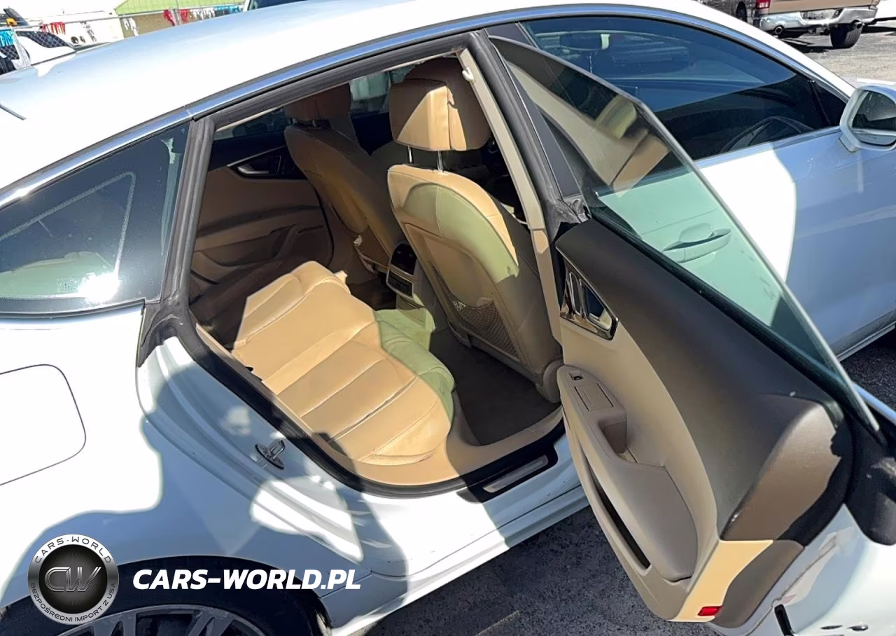 2014 Audi A7 Premium Plus VIN:WAUWGAFC1EN030242 - 6