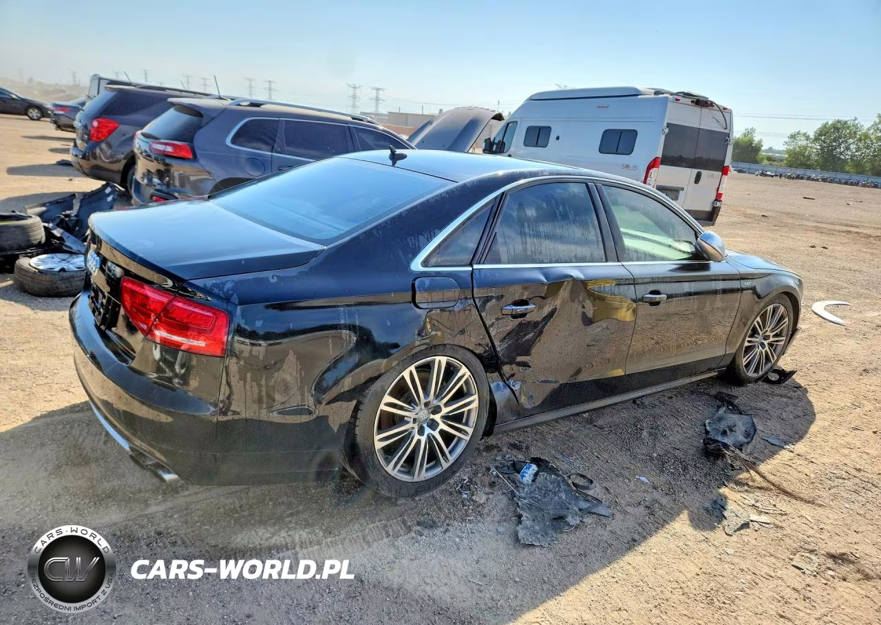 2013 AUDI S8 QUATTRO VIN:WAUD2AFD9DN019583 - 3