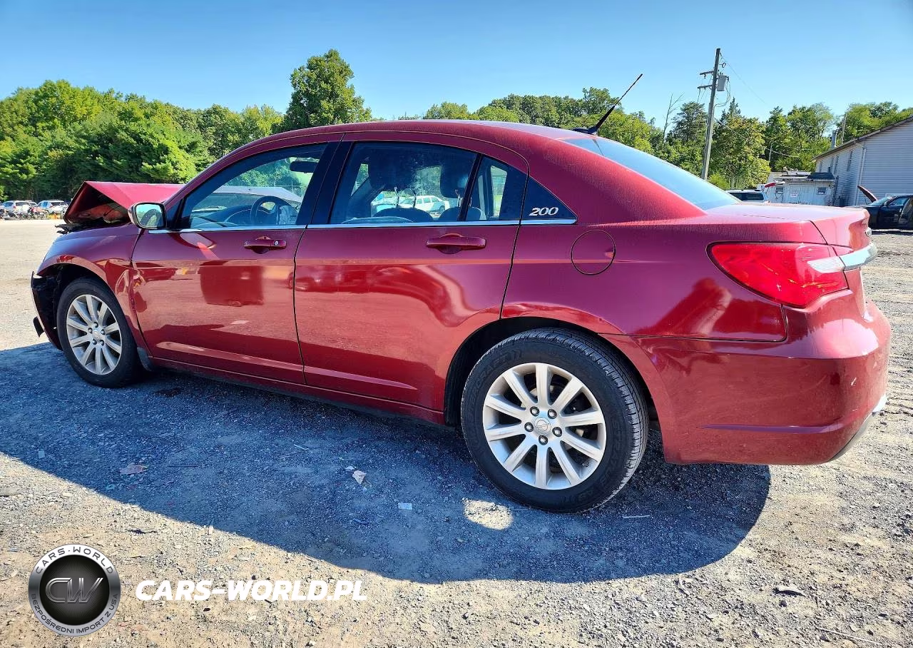 2014 Chrysler 200 Touring VIN:1C3CCBBB1EN150440 - 2