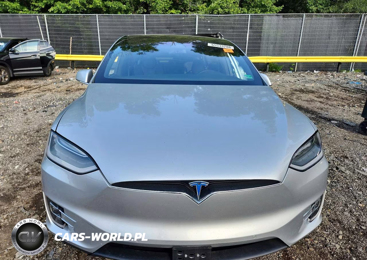 2018 Tesla Model X VIN:5YJXCAE22JF101260 - 5