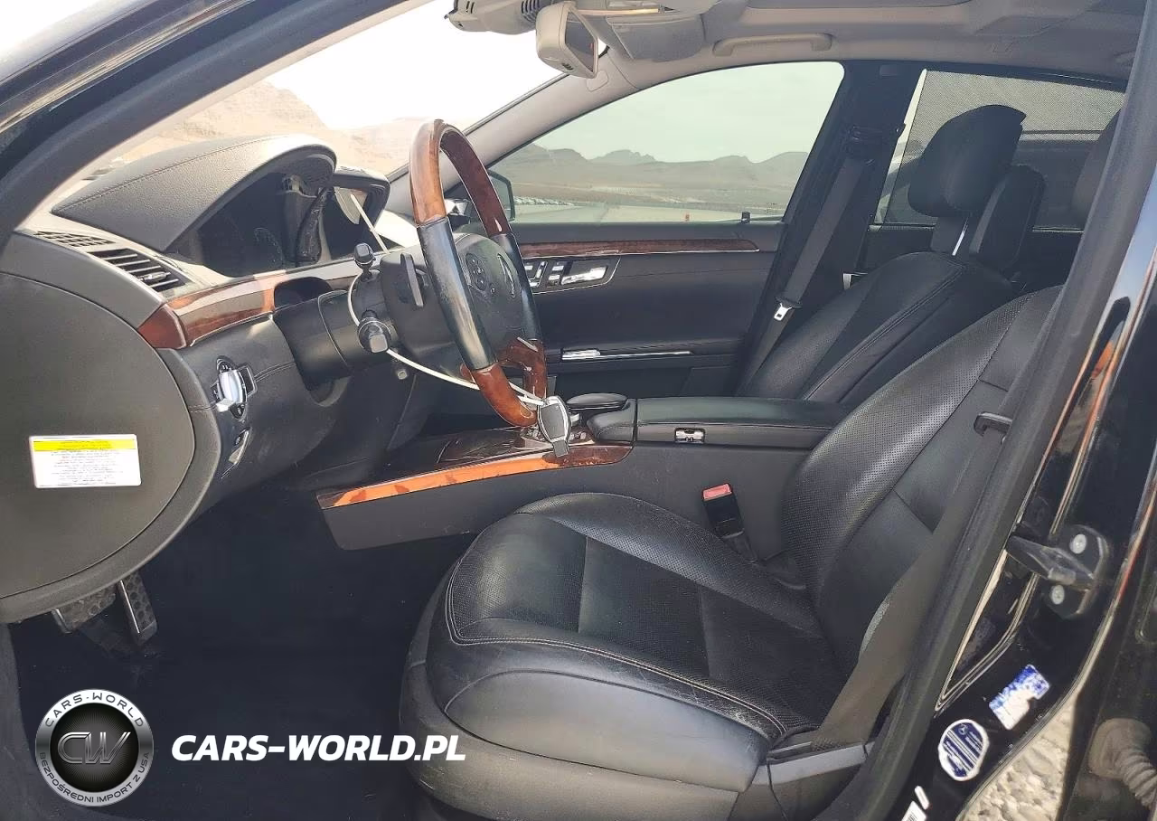 2011 Mercedes-Benz S 550 VIN:WDDNG7BB5BA371330 - 7