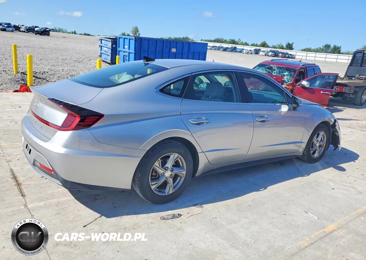 2021 Hyundai Sonata VIN:5NPEG4JA8MH077241 - 3