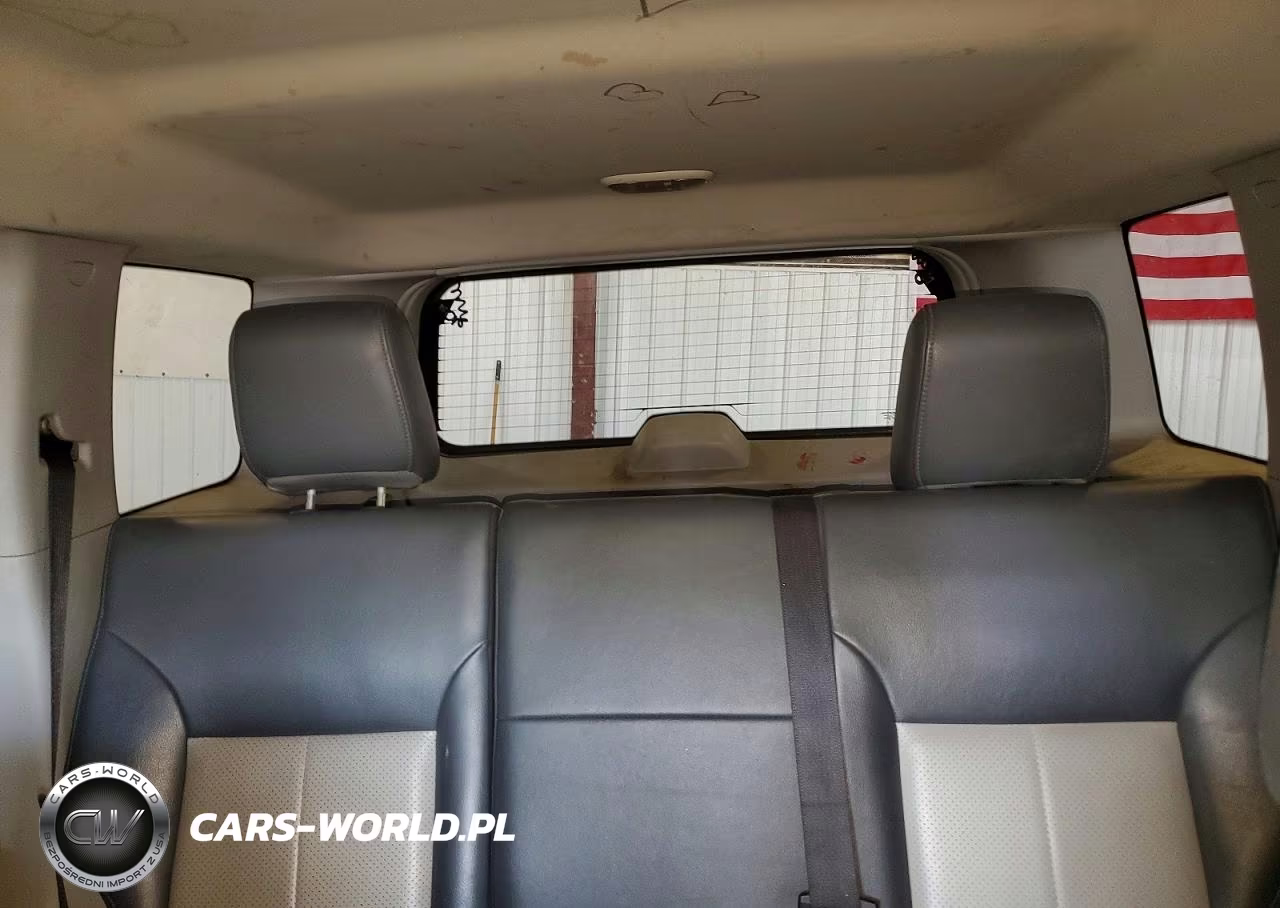 2008 Jeep Liberty Limited VIN:1J8GN58K18W210370 - 10