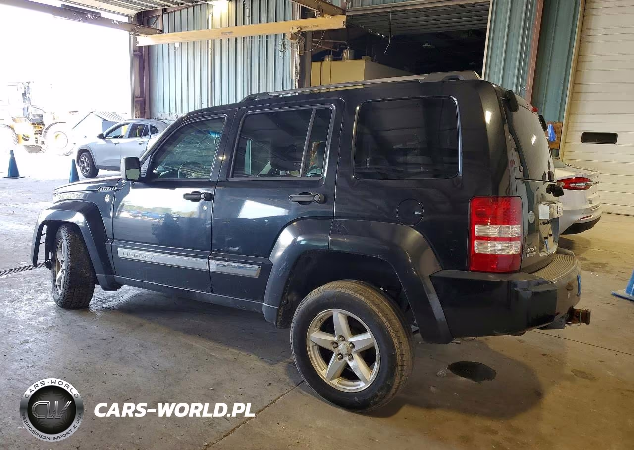 2008 Jeep Liberty Limited VIN:1J8GN58K18W210370 - 2