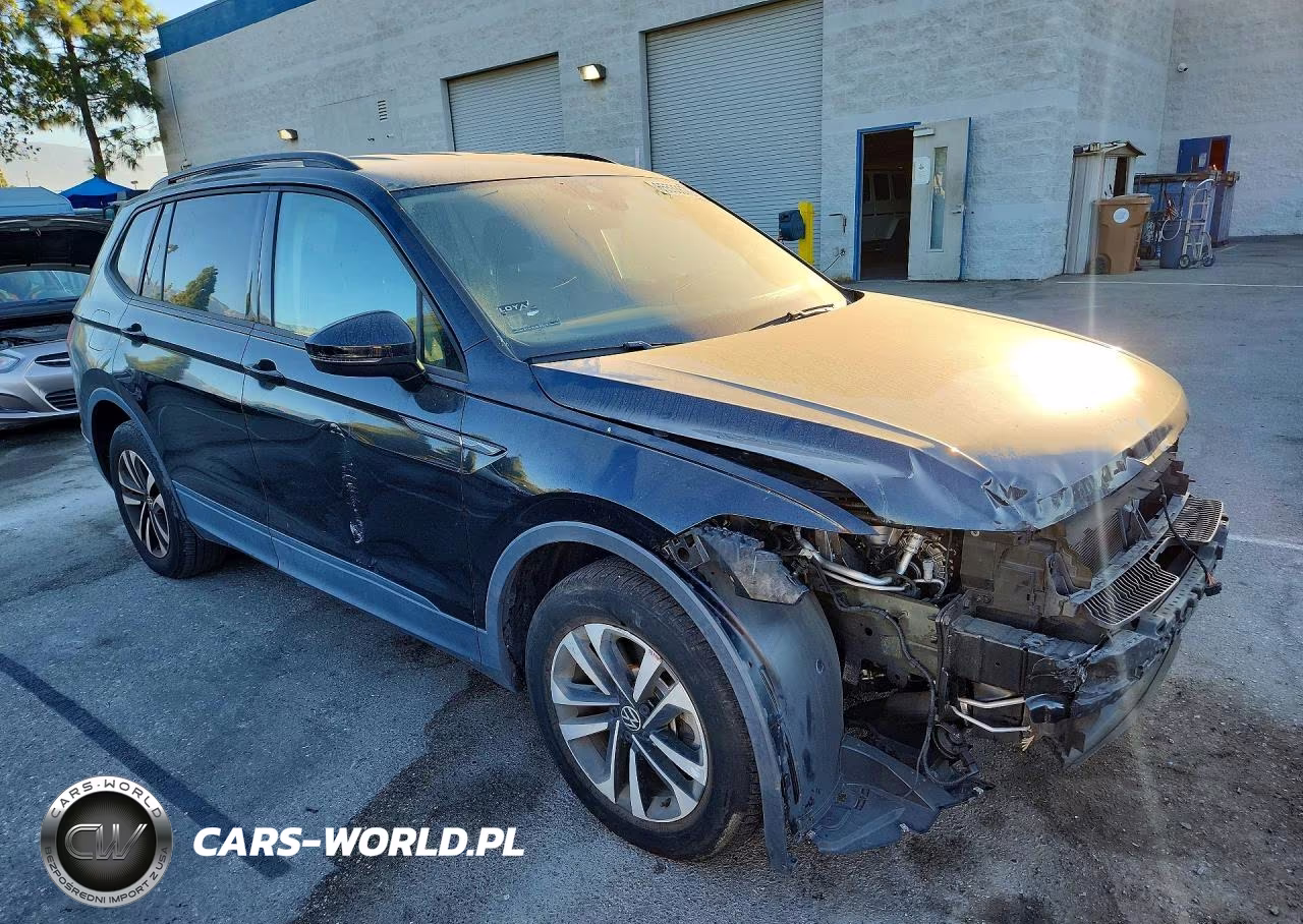 2023 Volkswagen Tiguan S VIN:3VVRB7AX2PM069979 - 4