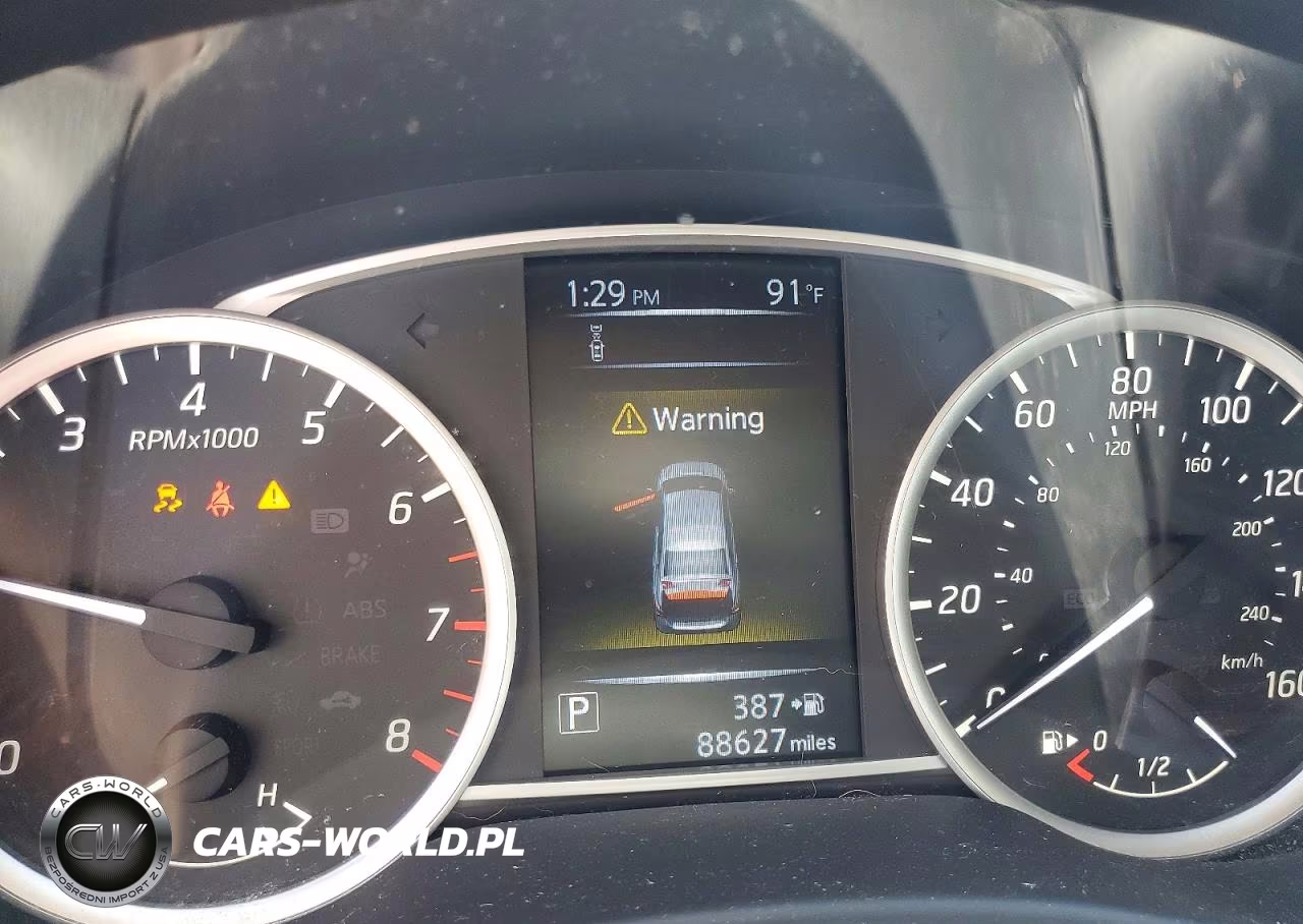 2018 Nissan Sentra Sv VIN:3N1AB7AP6JY239002 - 9