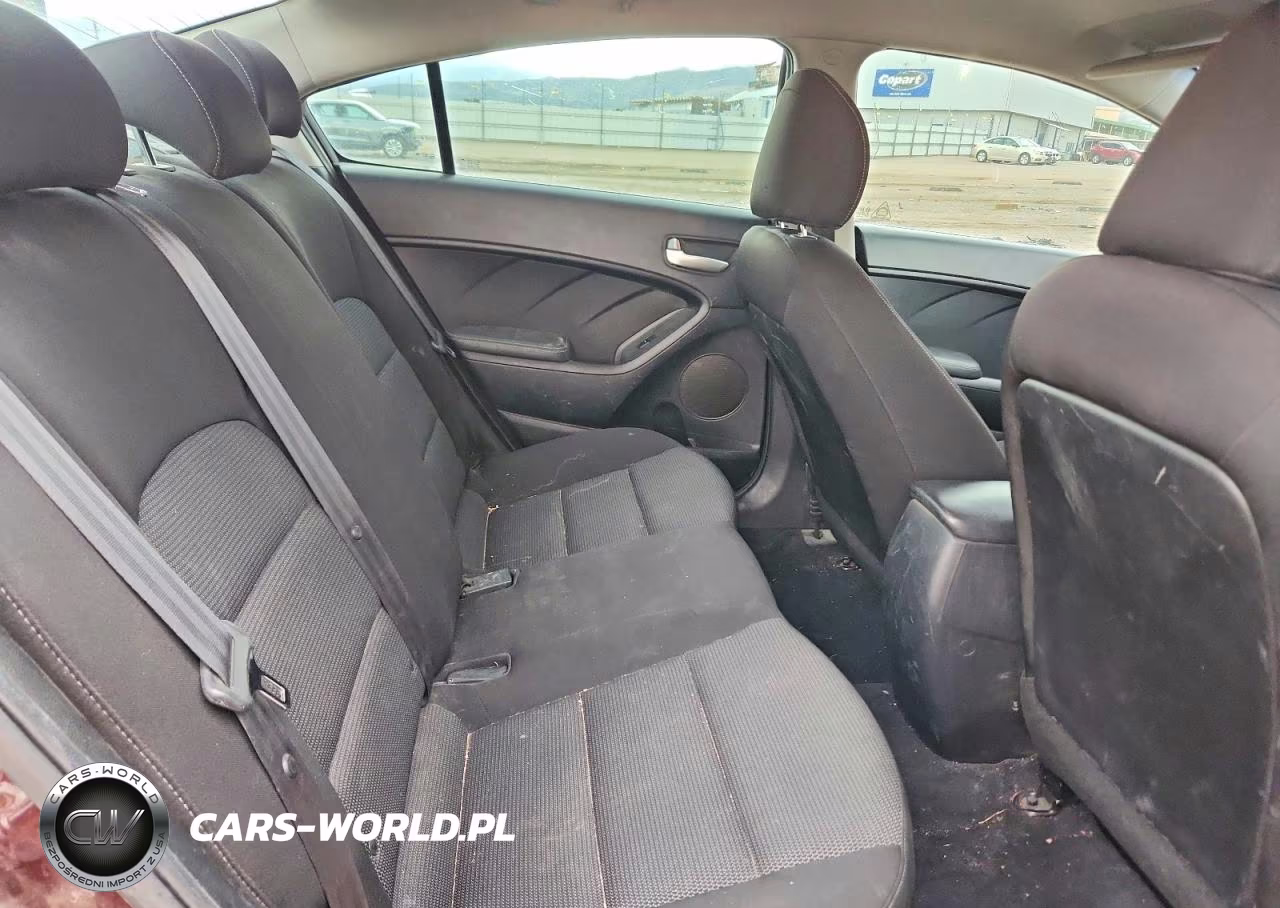 2017 Kia Forte Lx VIN:3KPFK4A78HE083641 - 10