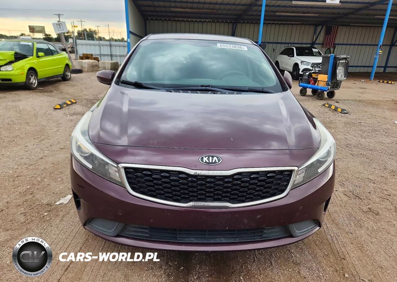 2017 Kia Forte Lx VIN:3KPFK4A78HE083641 - 5