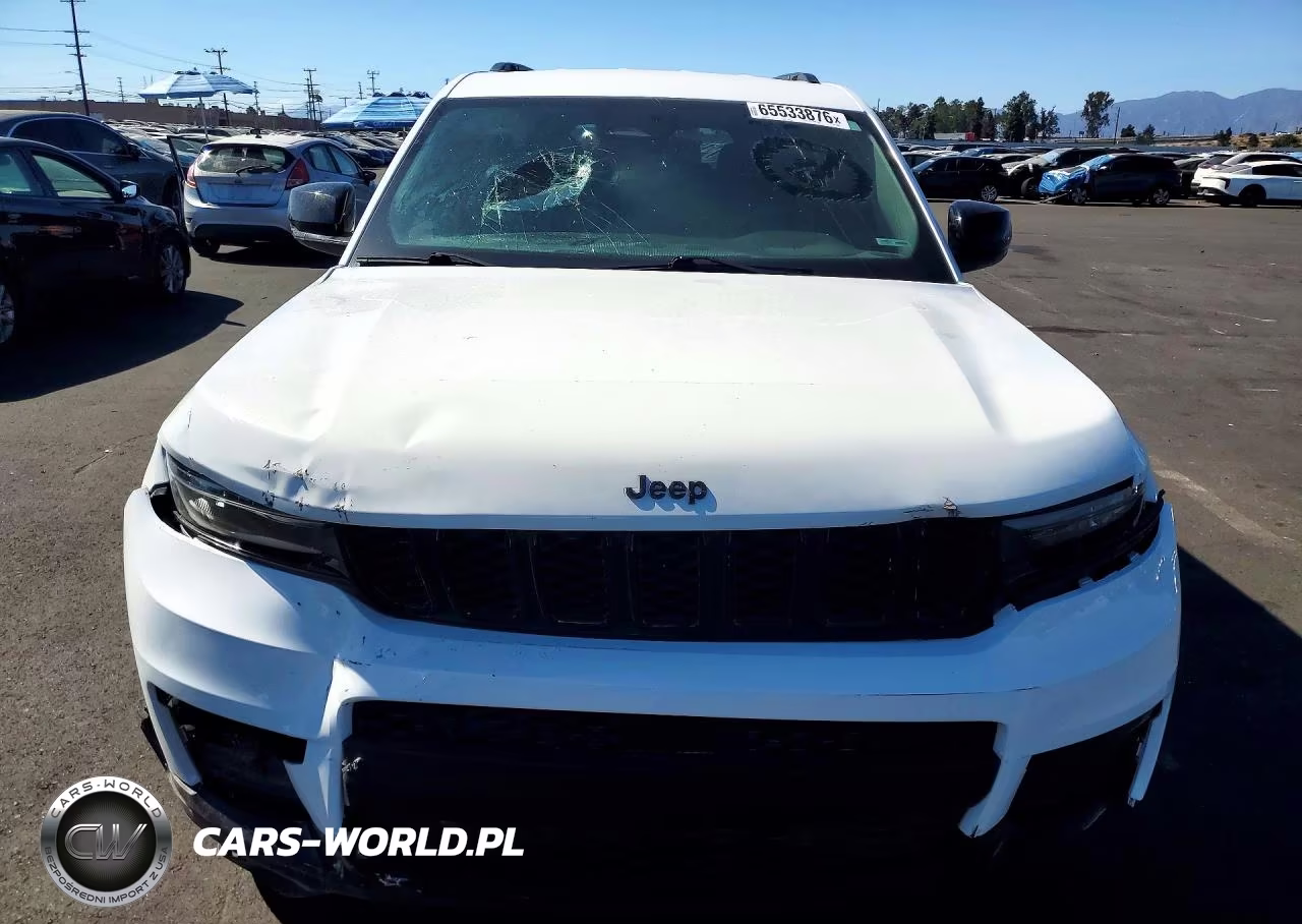 2024 Jeep Grand Cherokee L Laredo VIN:1C4RJKAGXR8546217 - 5