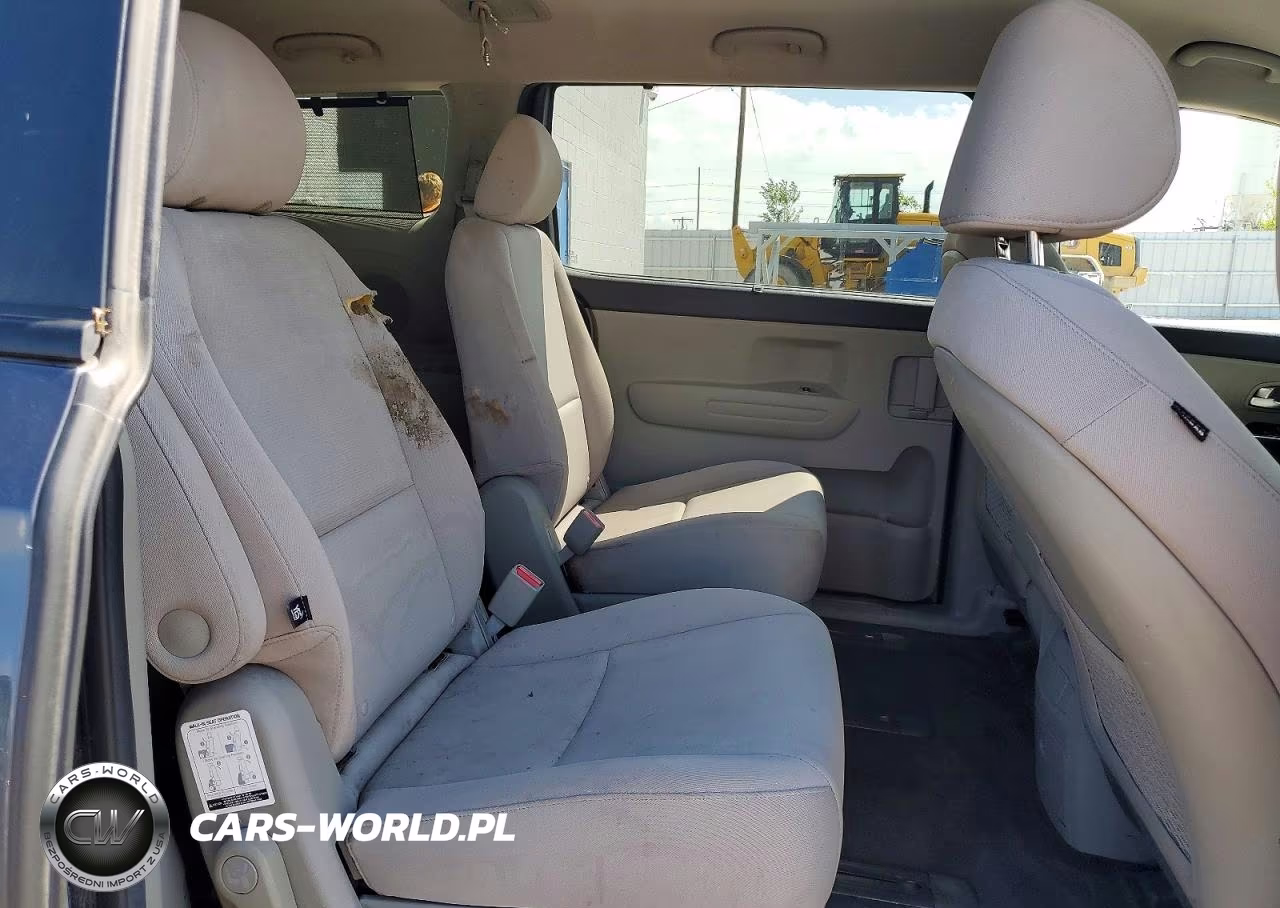 2015 Kia Sedona Lx VIN:KNDMB5C11F6073462 - 11