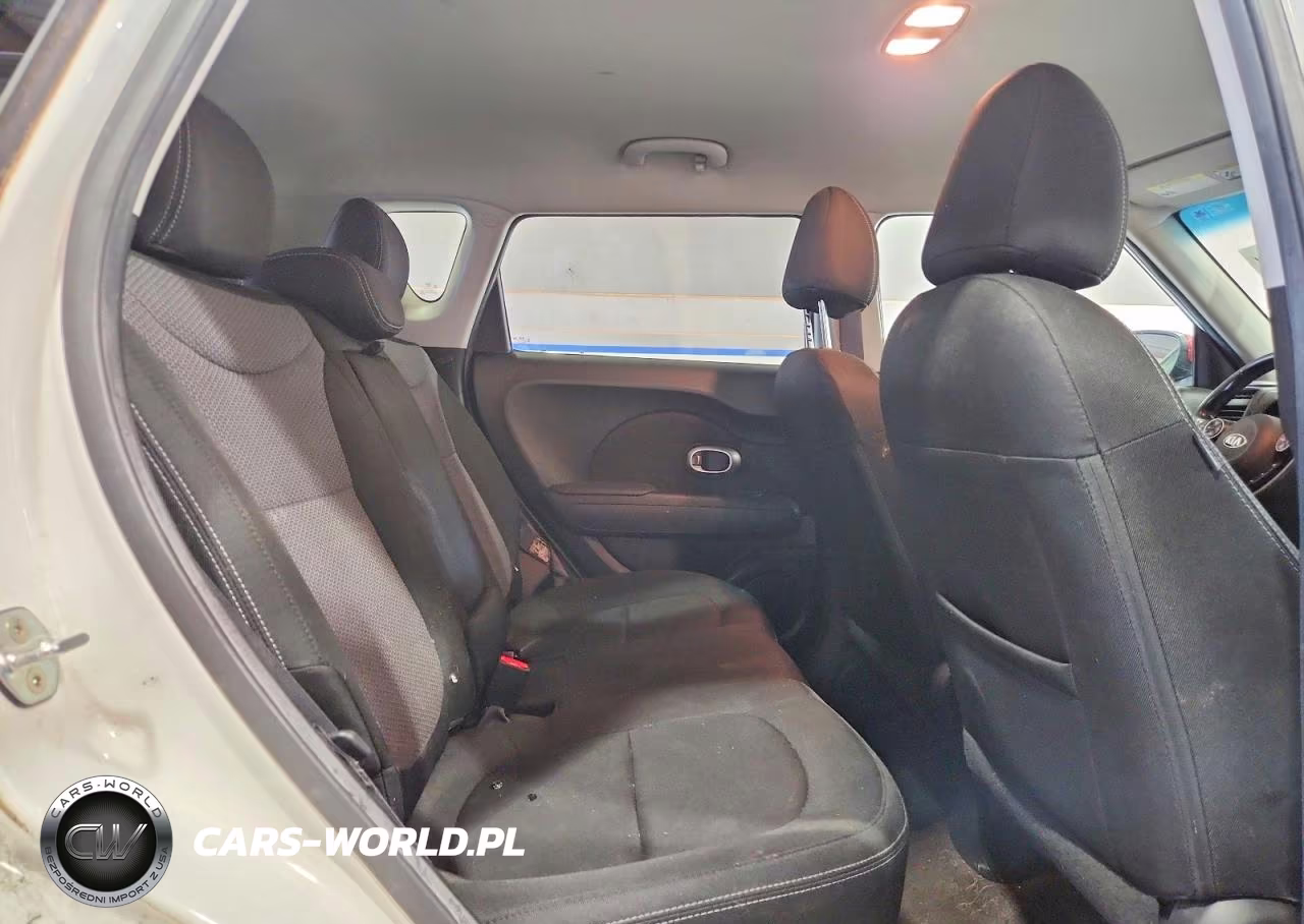 2019 Kia Soul + VIN:KNDJP3A59K7659345 - 10