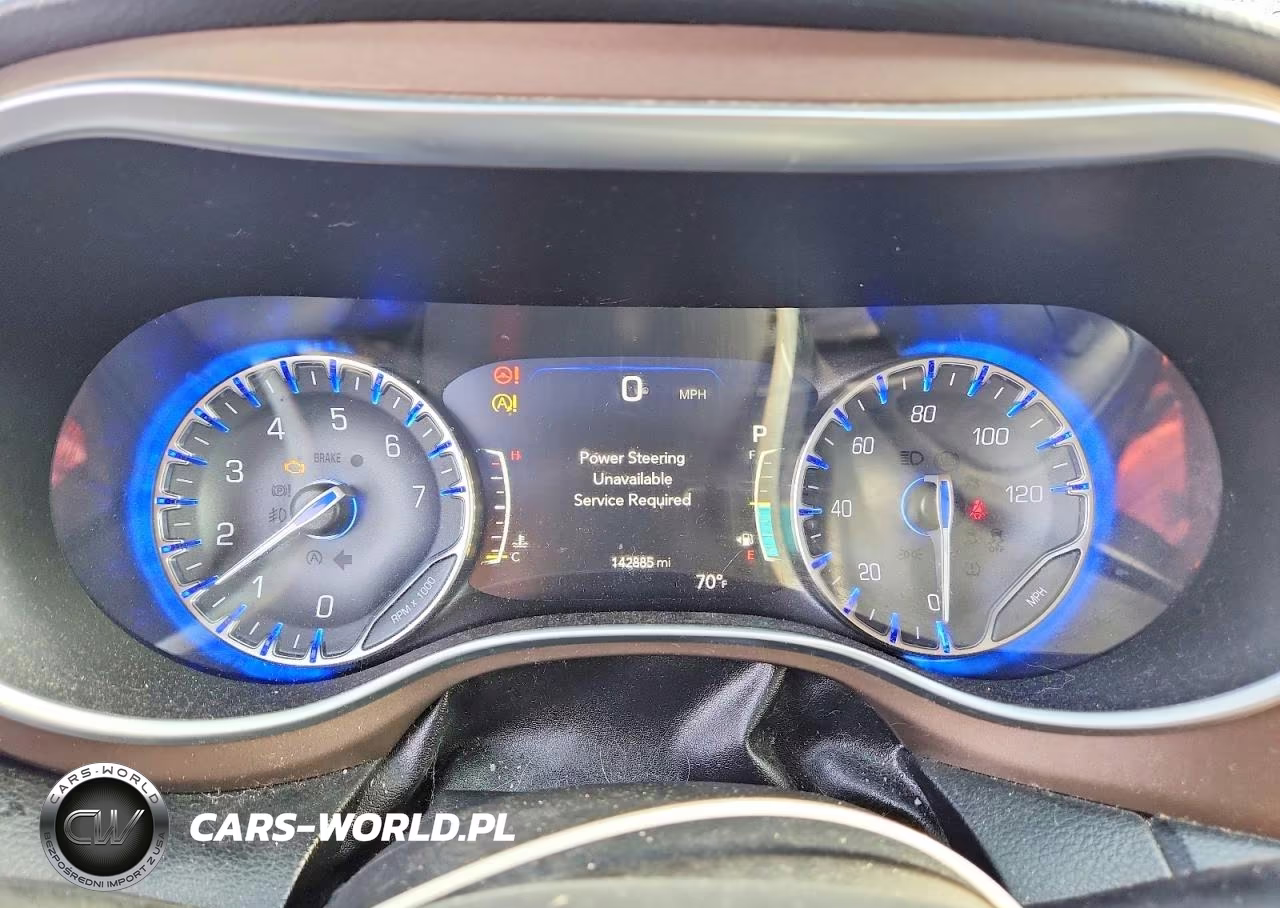 2018 Chrysler Pacifica Touring L Plus VIN:2C4RC1EG6JR144203 - 9