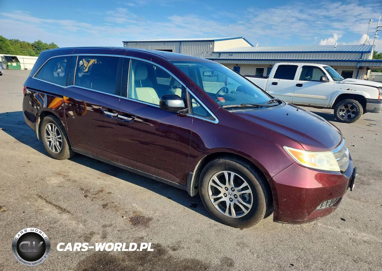 2013 Honda Odyssey Exl VIN:5FNRL5H66DB083543 - 4