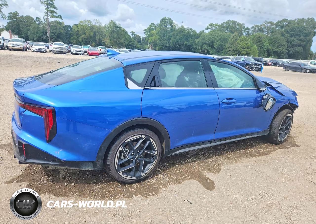 2025 Kia K4 Gt Line VIN:3KPFW4DE8SE245886 - 3