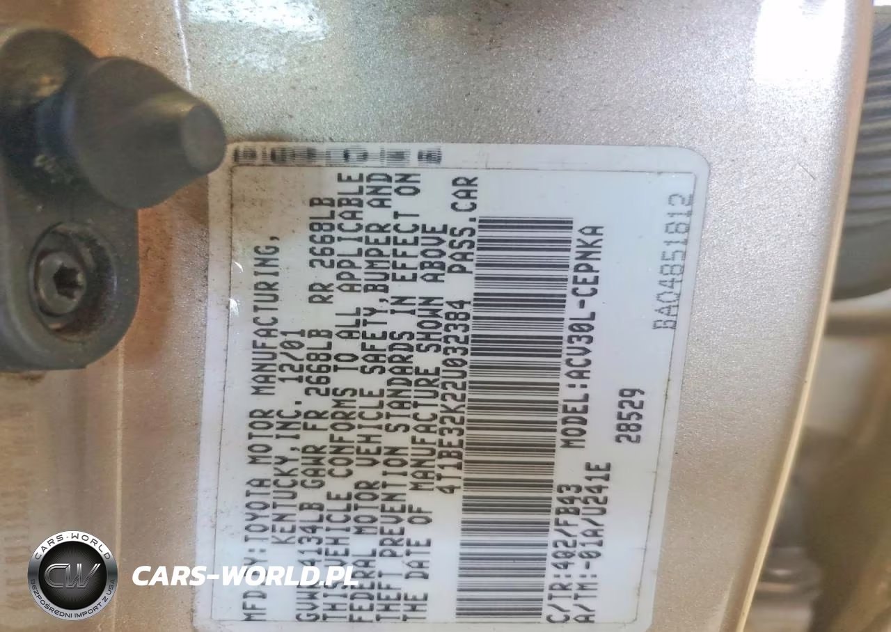 2002 Toyota Camry Le VIN:4T1BE32K22U032384 - 12