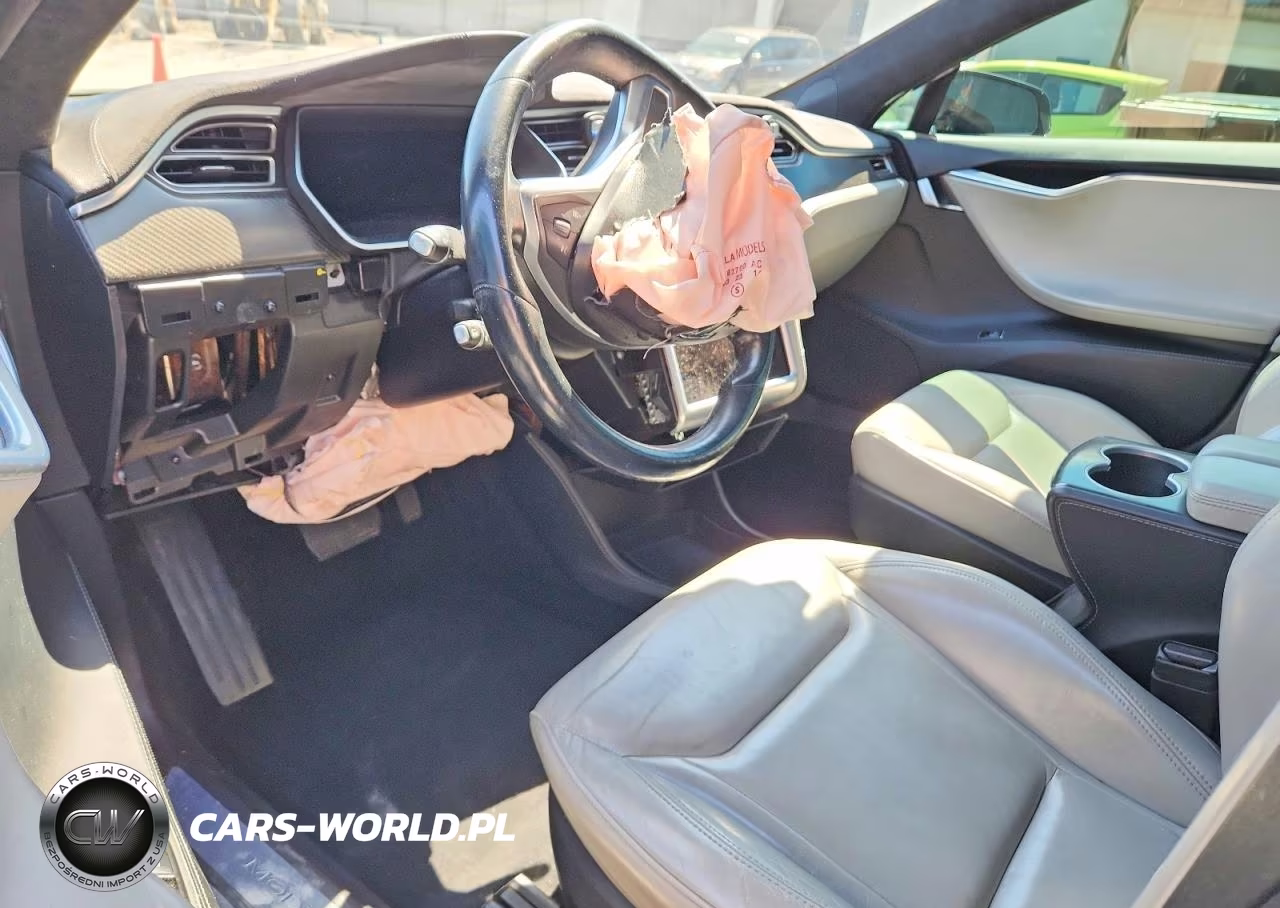 2015 Tesla Model S 85D VIN:5YJSA1H29FF096447 - 8