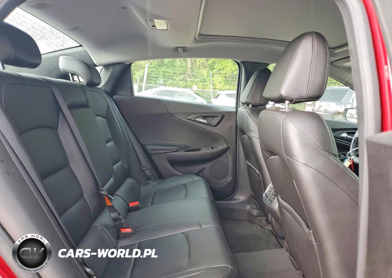 2018 Chevrolet Malibu Hybrid VIN:1G1ZF5SUXJF156914 - 10