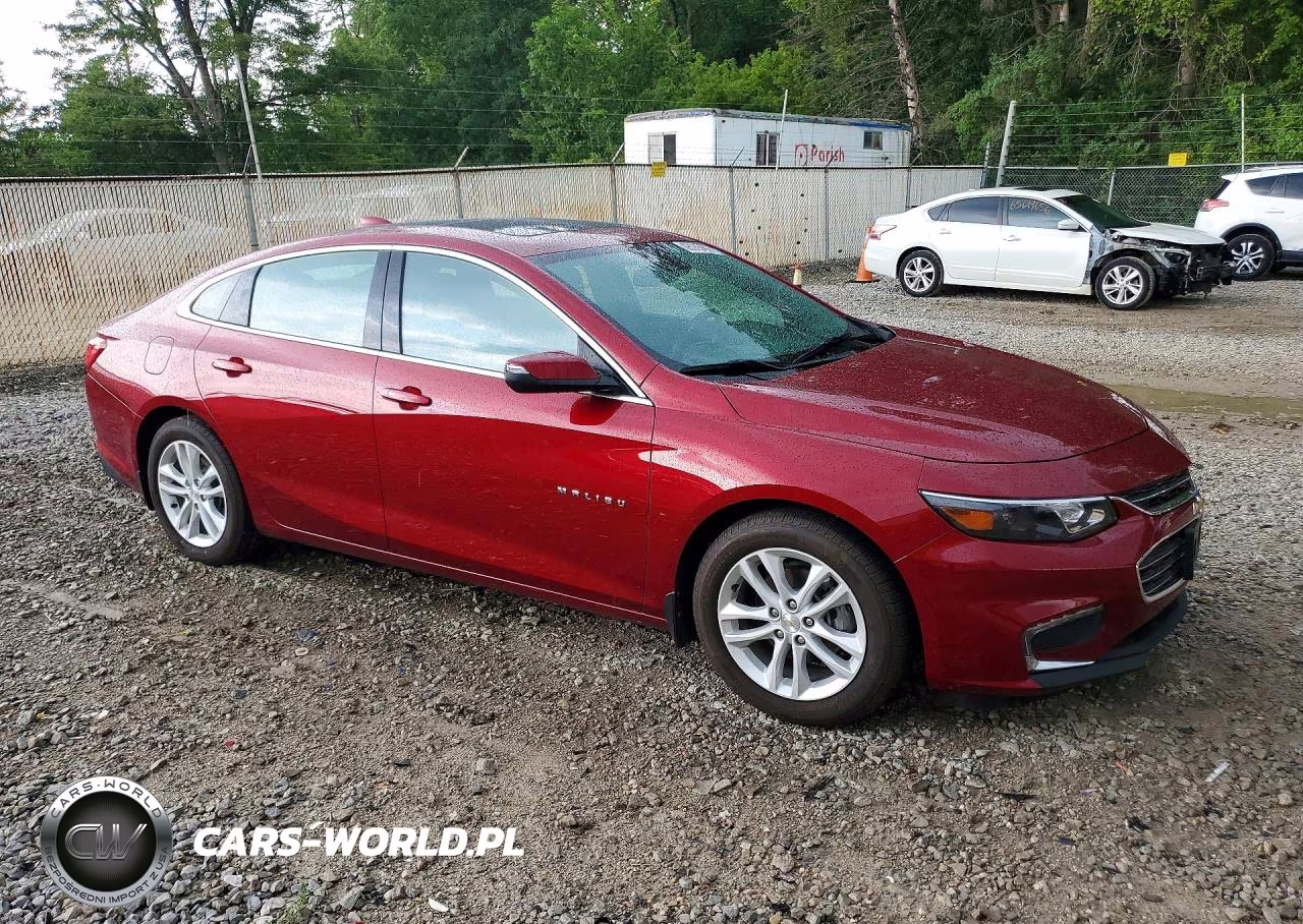 2018 Chevrolet Malibu Hybrid VIN:1G1ZF5SUXJF156914 - 4