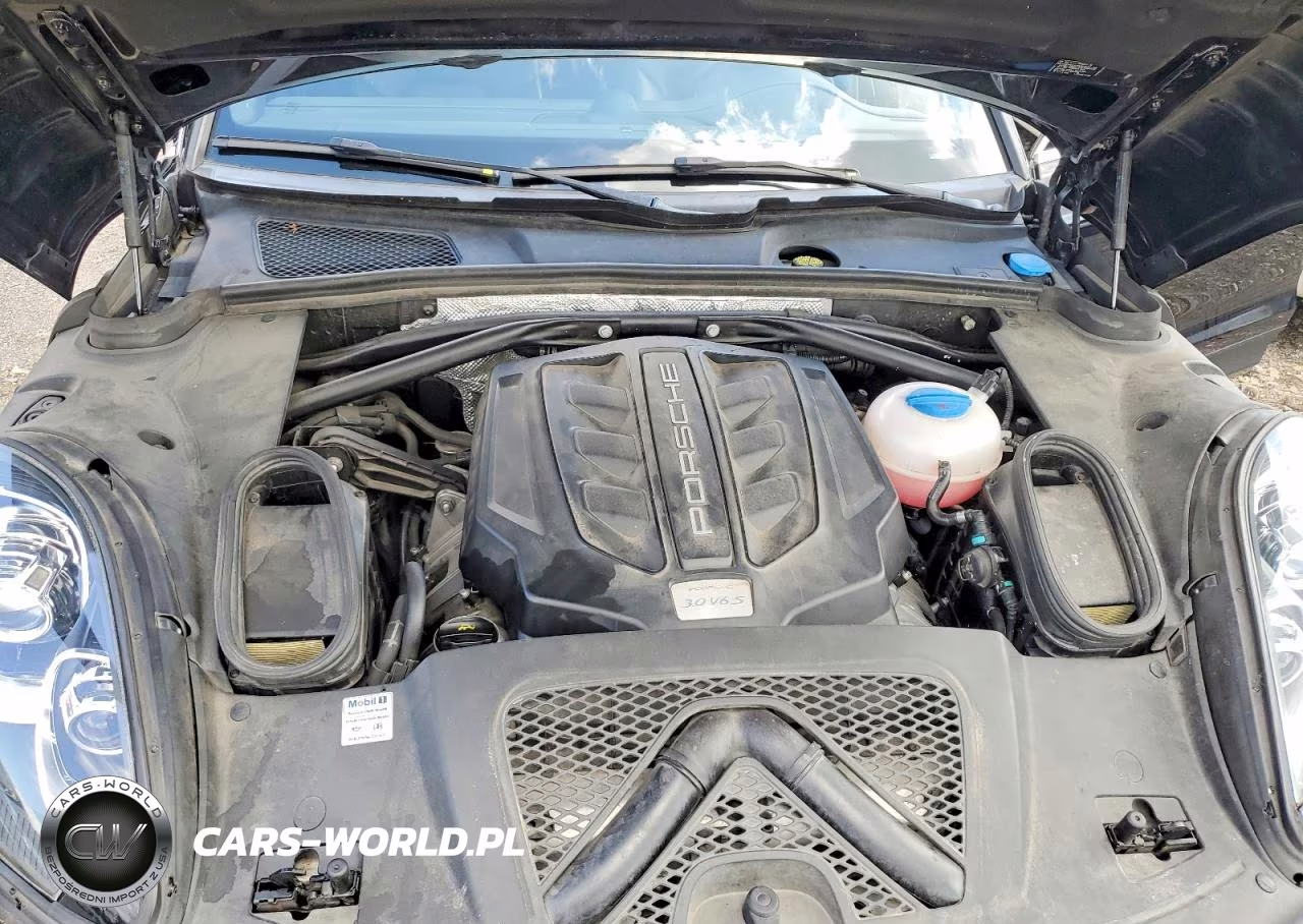 2015 Porsche Macan S VIN:WP1AB2A58FLB73999 - 12