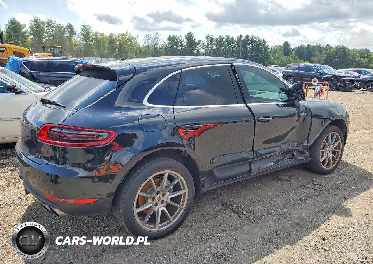 2015 Porsche Macan S VIN:WP1AB2A58FLB73999 - 3