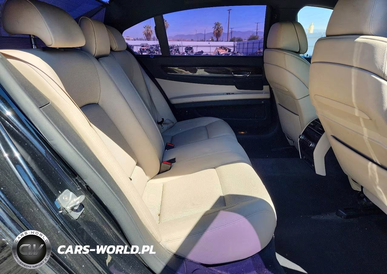 2012 BMW 740 Li VIN:WBAKB4C58CC575688 - 10