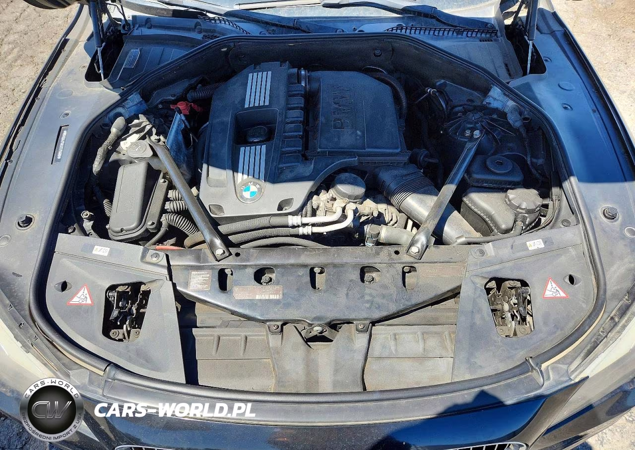 2012 BMW 740 Li VIN:WBAKB4C58CC575688 - 11