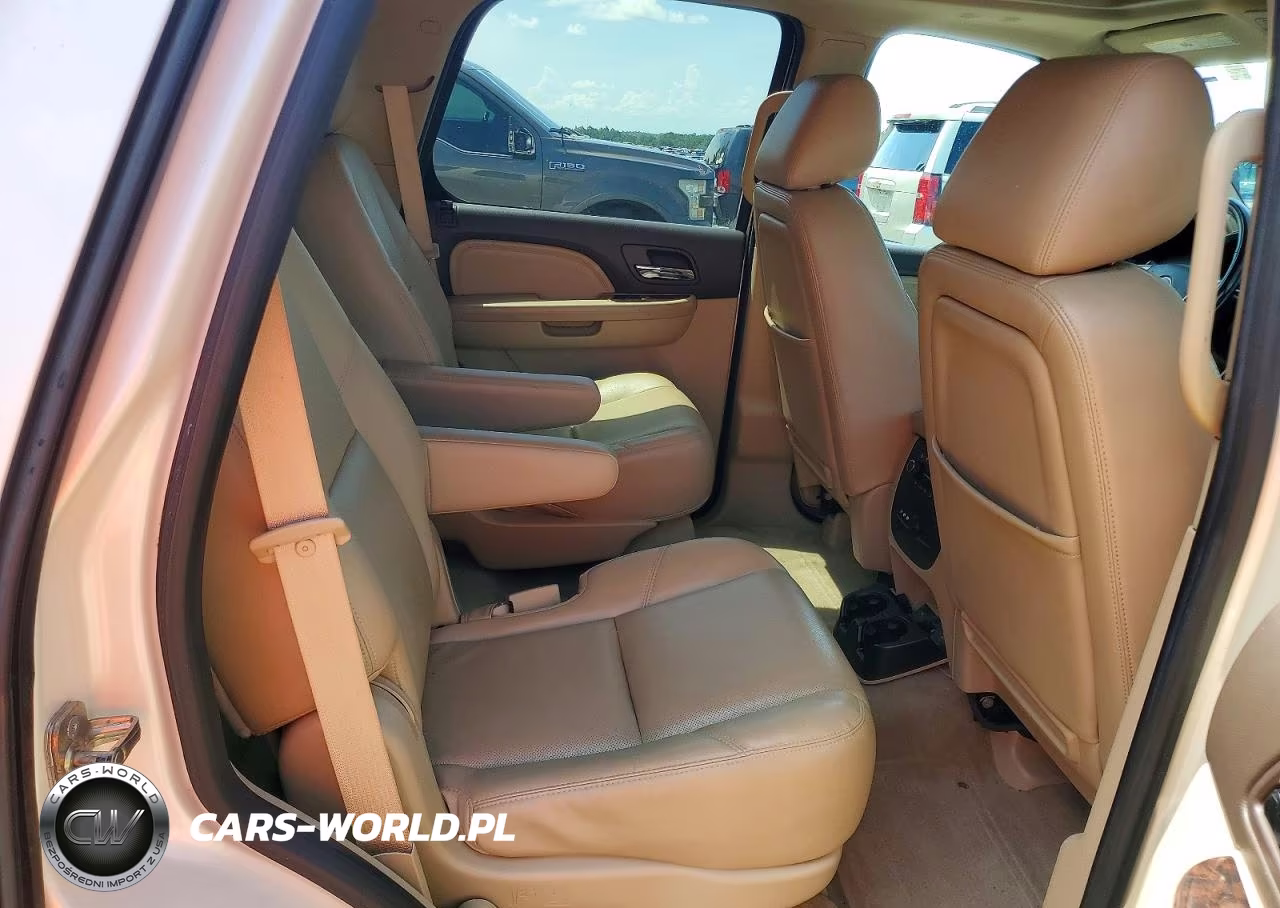 2014 GMC Yukon Denali VIN:1GKS2EEF8ER101324 - 11