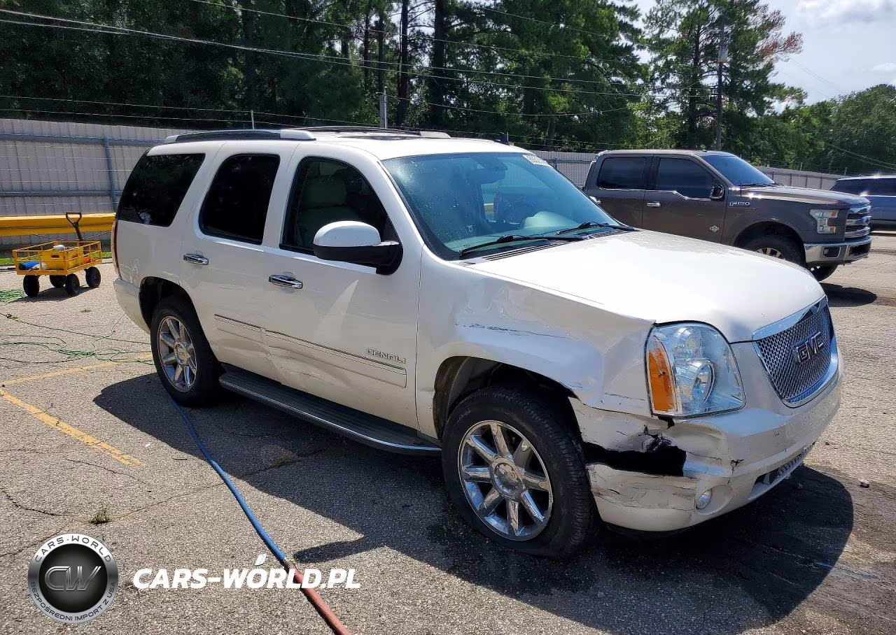 2014 GMC Yukon Denali VIN:1GKS2EEF8ER101324 - 4