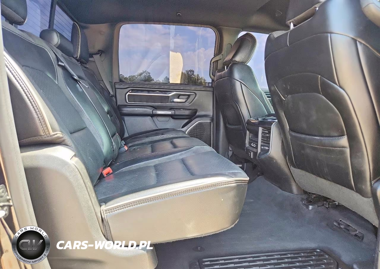 2020 Ram 1500 Laramie VIN:1C6SRFJT9LN178532 - 10