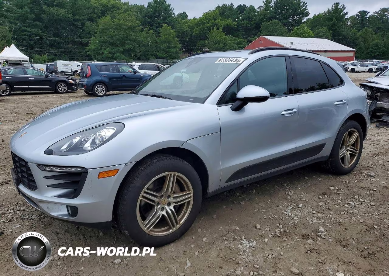 2015 Porsche Macan S
