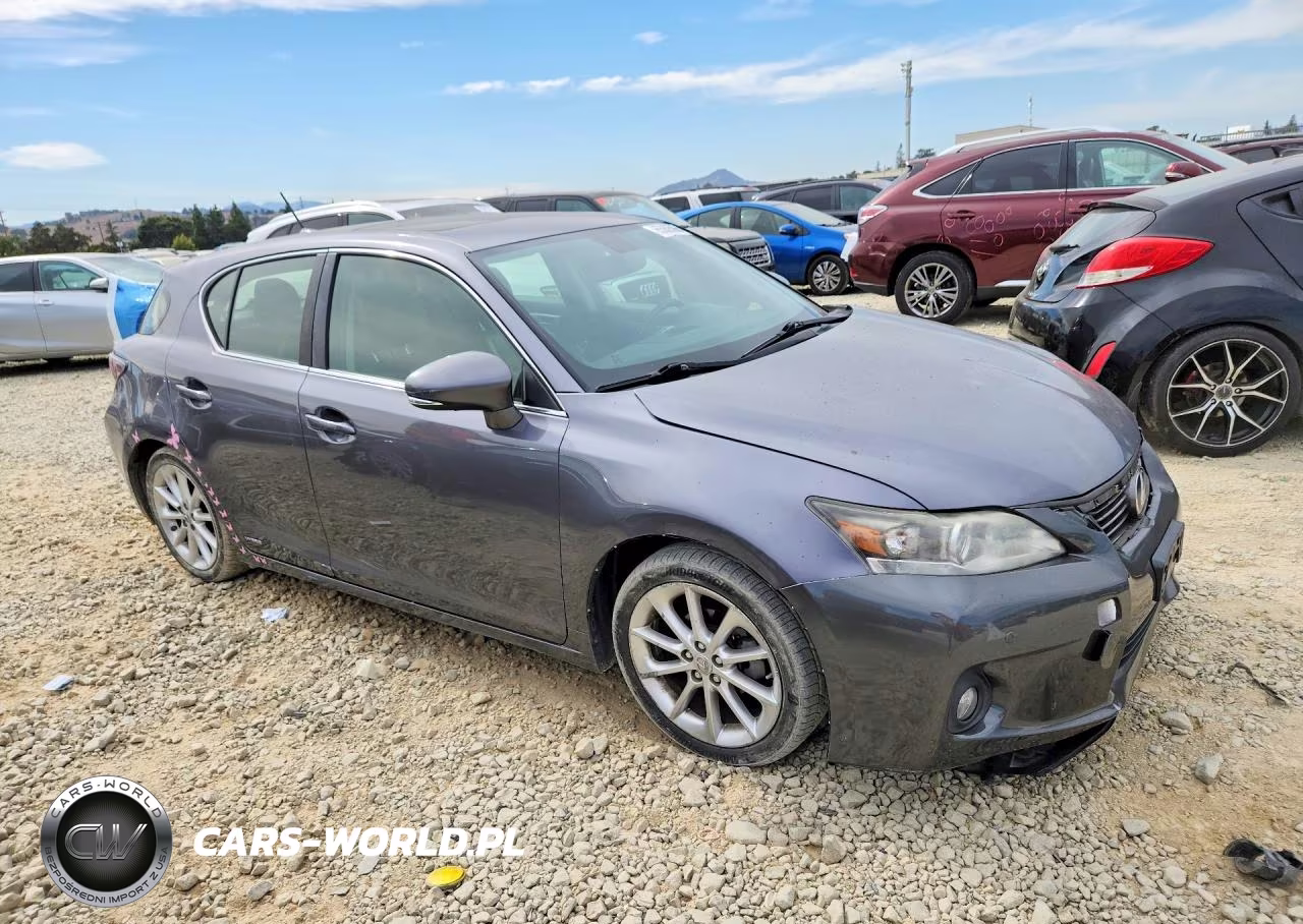 2013 Lexus Ct 200 VIN:JTHKD5BH0D2132388 - 4