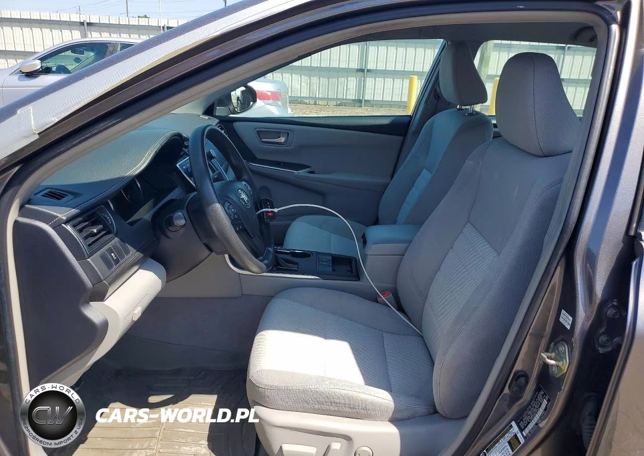 2016 Toyota Camry Hybrid Le VIN:4T1BD1FK6GU187884 - 7