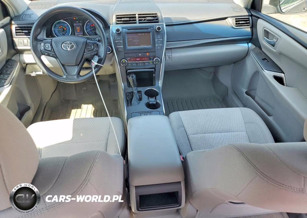 2016 Toyota Camry Hybrid Le VIN:4T1BD1FK6GU187884 - 8