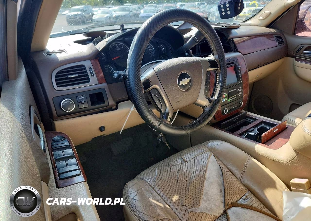 2010 Chevrolet Tahoe C1500 Ltz VIN:1GNUCCE01AR105430 - 8