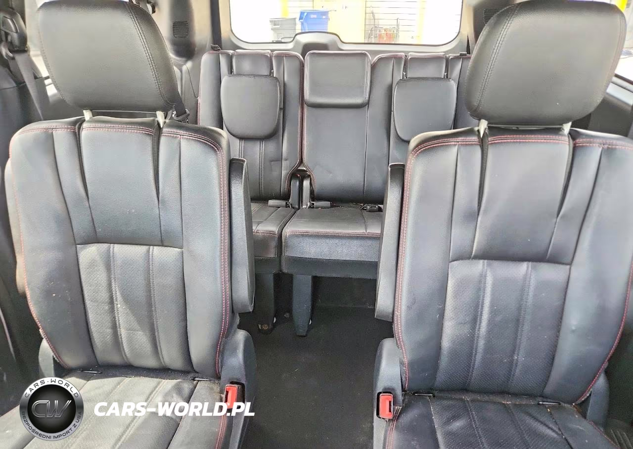 2016 Dodge Grand Caravan R-T VIN:2C4RDGEG4GR353237 - 10