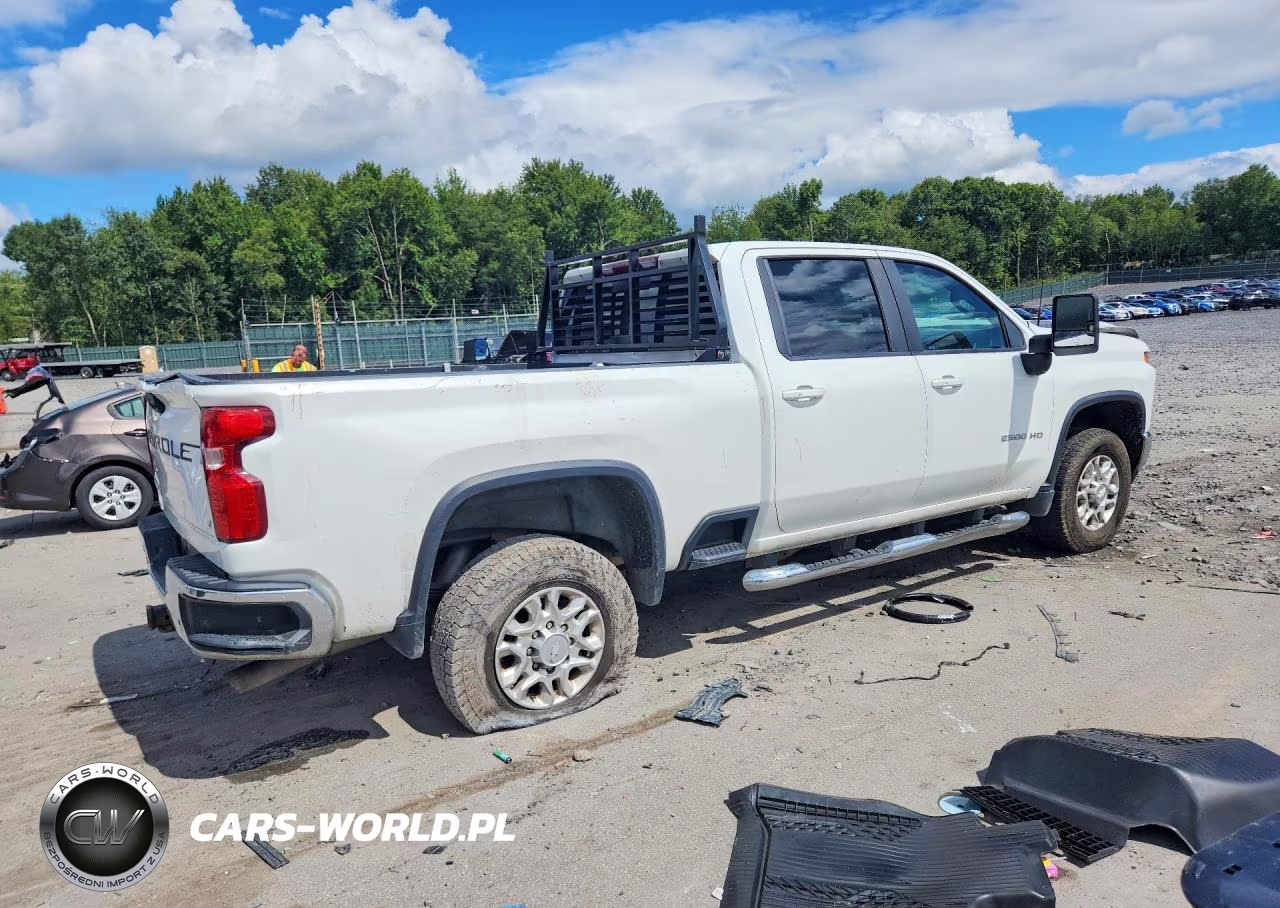 2020 Chevrolet Silverado K2500 Heavy Duty Lt VIN:1GC4YNE7XLF105109 - 3