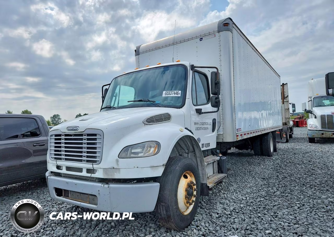 2017 Freightliner Business Class M2 Box Truck