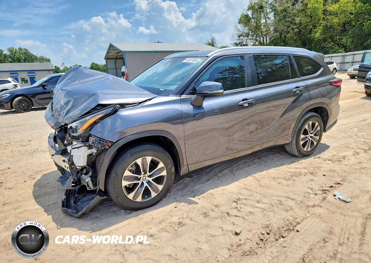 2023 Toyota Highlander Hybrid Xle
